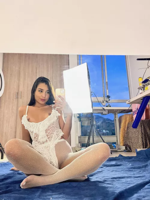 would you like some 4'11 pussy for brunch? by BakaSuteInu