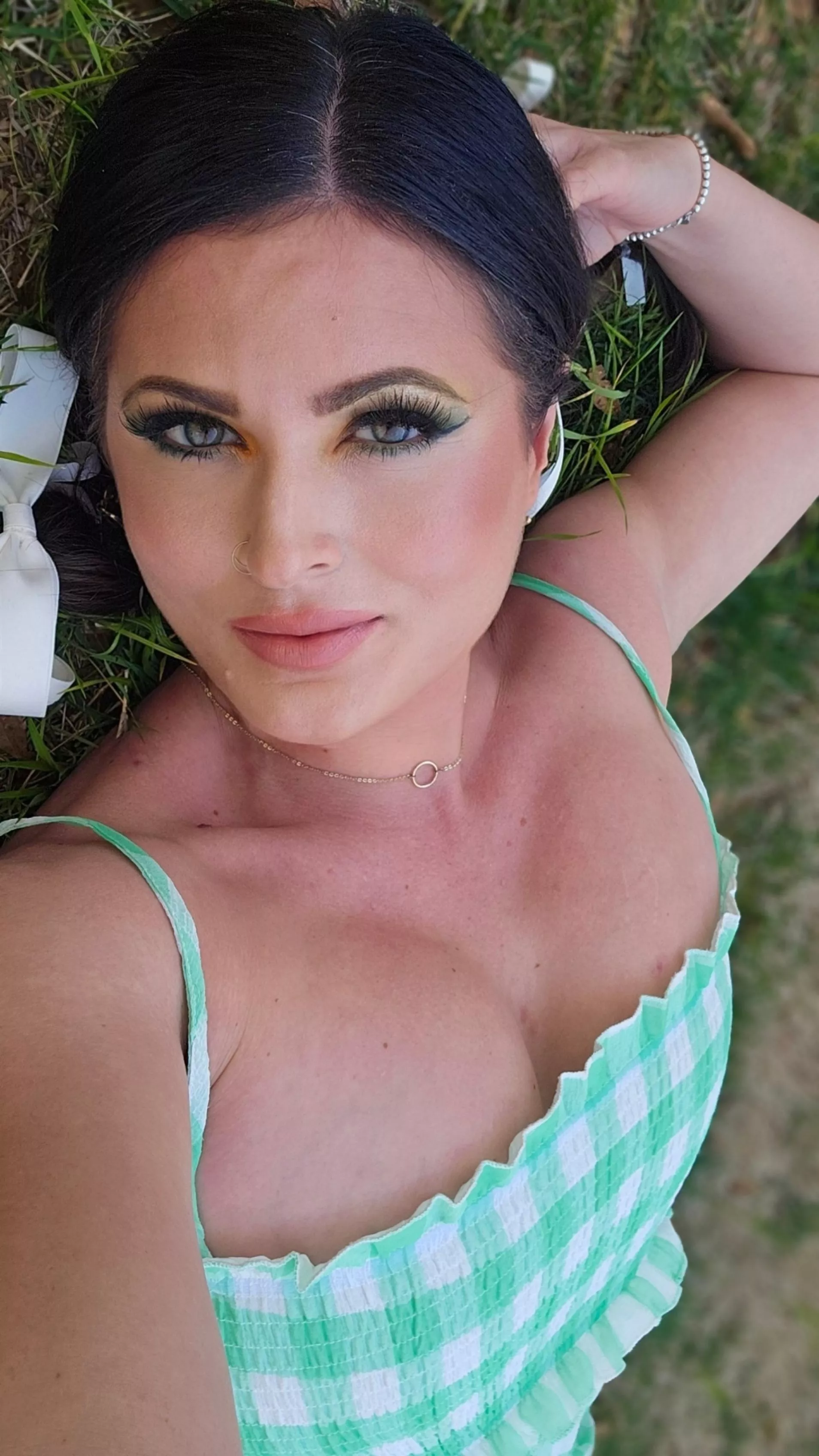 Your face will look good in between my tits. posted by Bud-Lightyearh