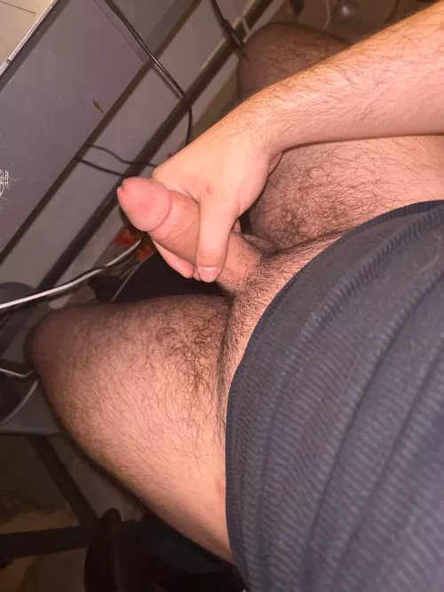 20us straight want to jerk and cum with someone by Zestyclose-Fix9030