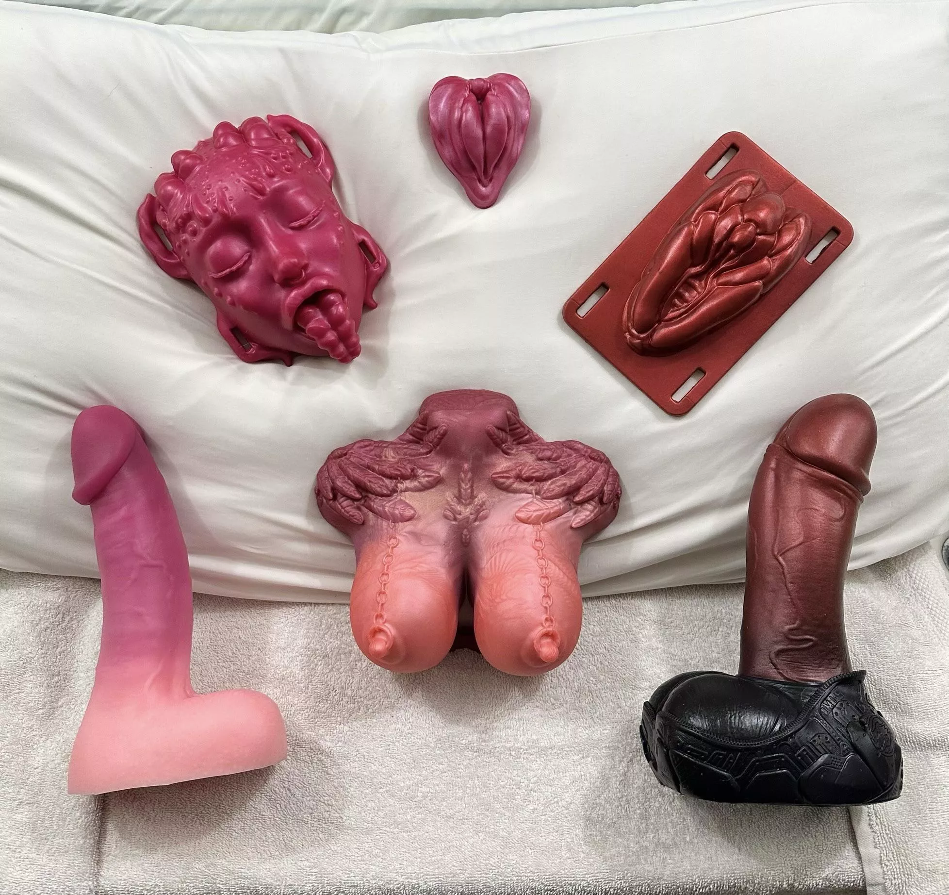 A few of my sweet nothings ♥️ posted by SweetBunnieKisses