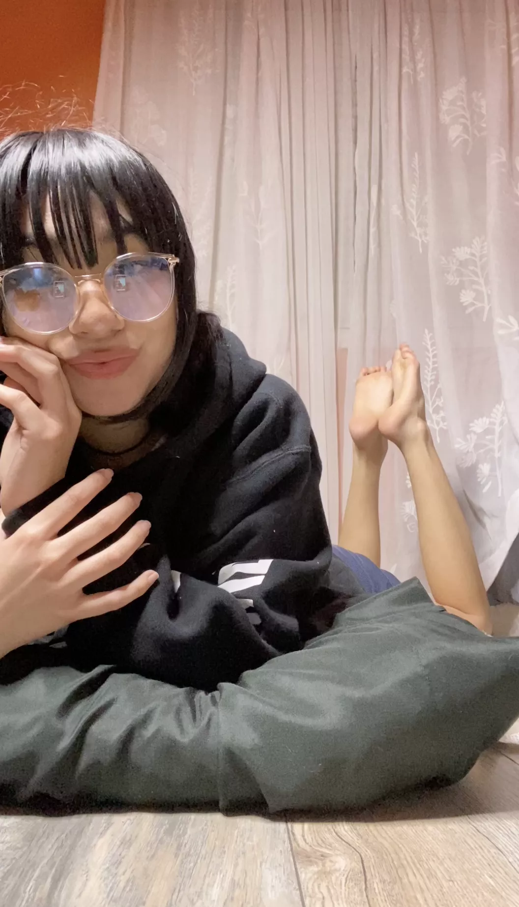 a good way to start the night (: 💜 posted by MercurySoles