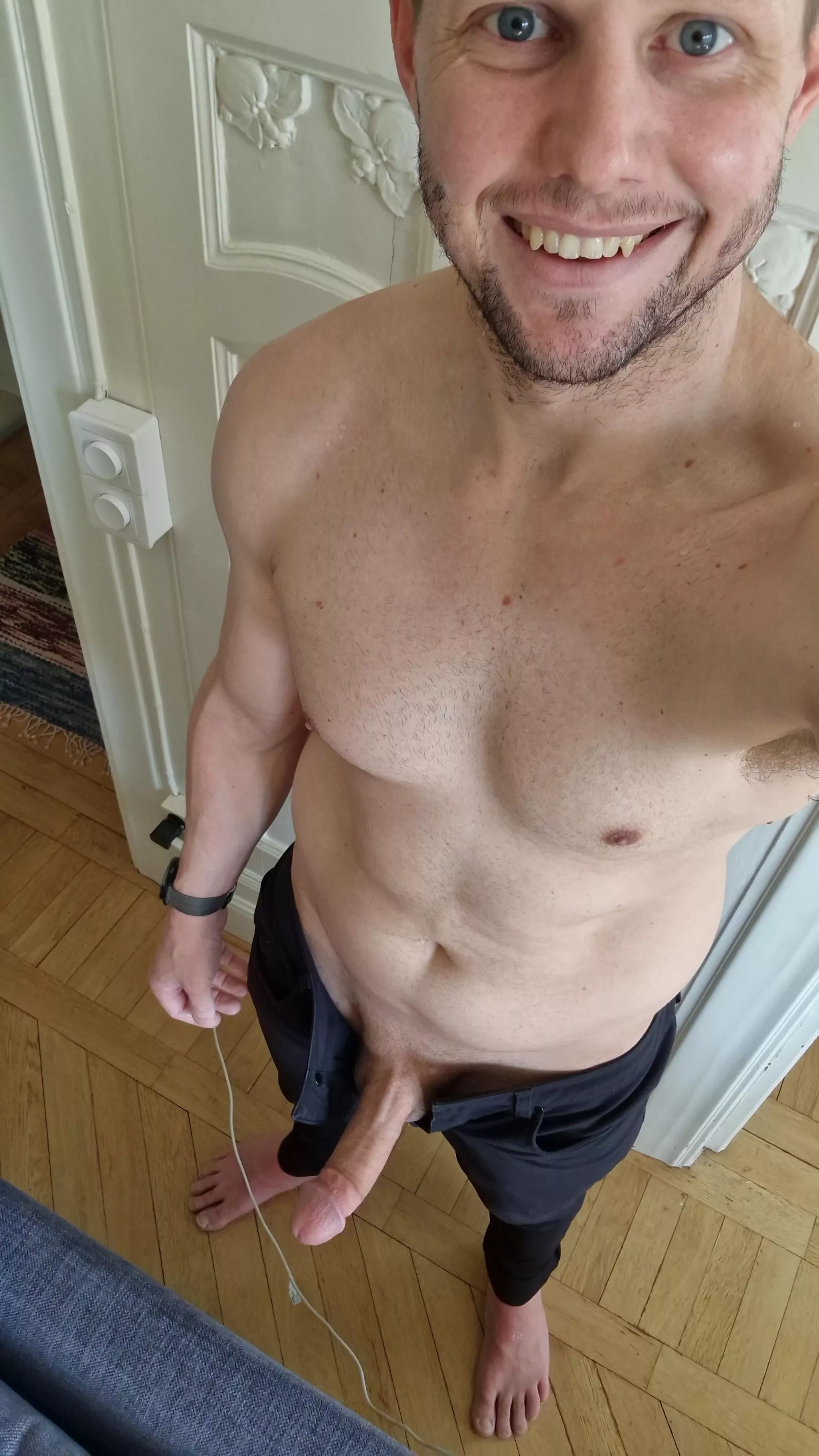 Always commando (35) posted by benm12321