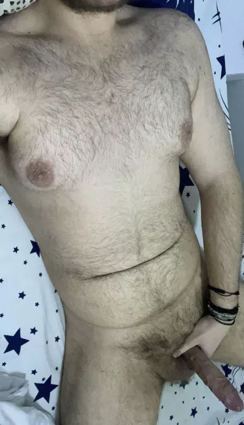 anyone like this beefy hairy 18yo cub? pms open by True-Idea9048