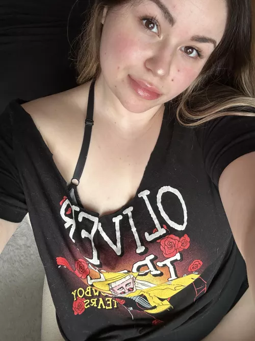 Anyone listen to Oliver tree by cherrypiebabe24