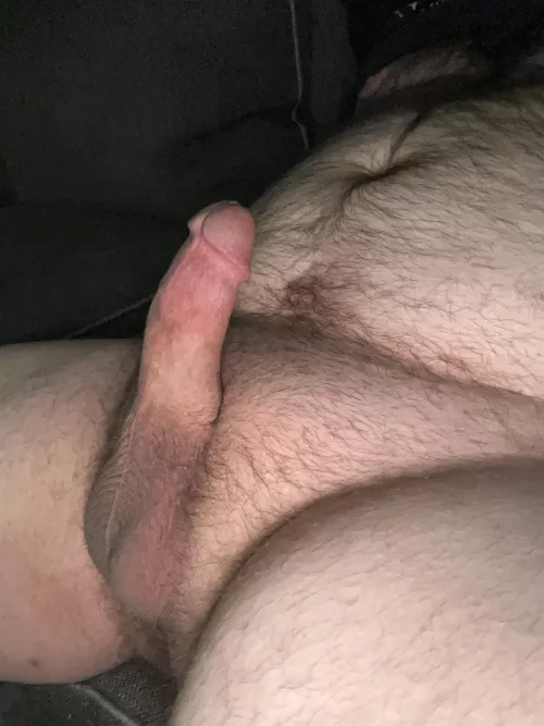 Are there actually women into big guys like me? by pervystonerthrowaway