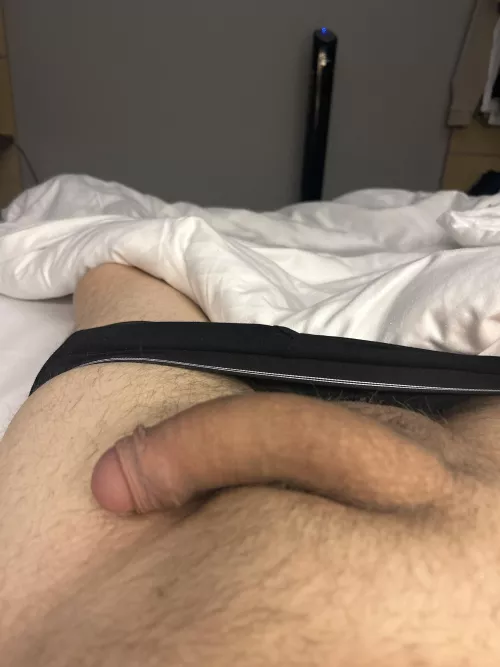 Bored age 30 trade, Dm by 29friendlybear