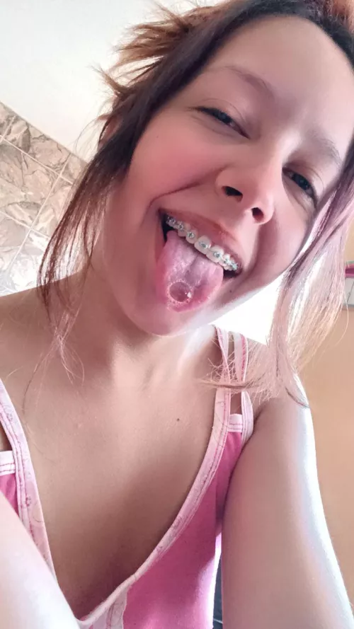 Can I be your little girl? by rossweetie_