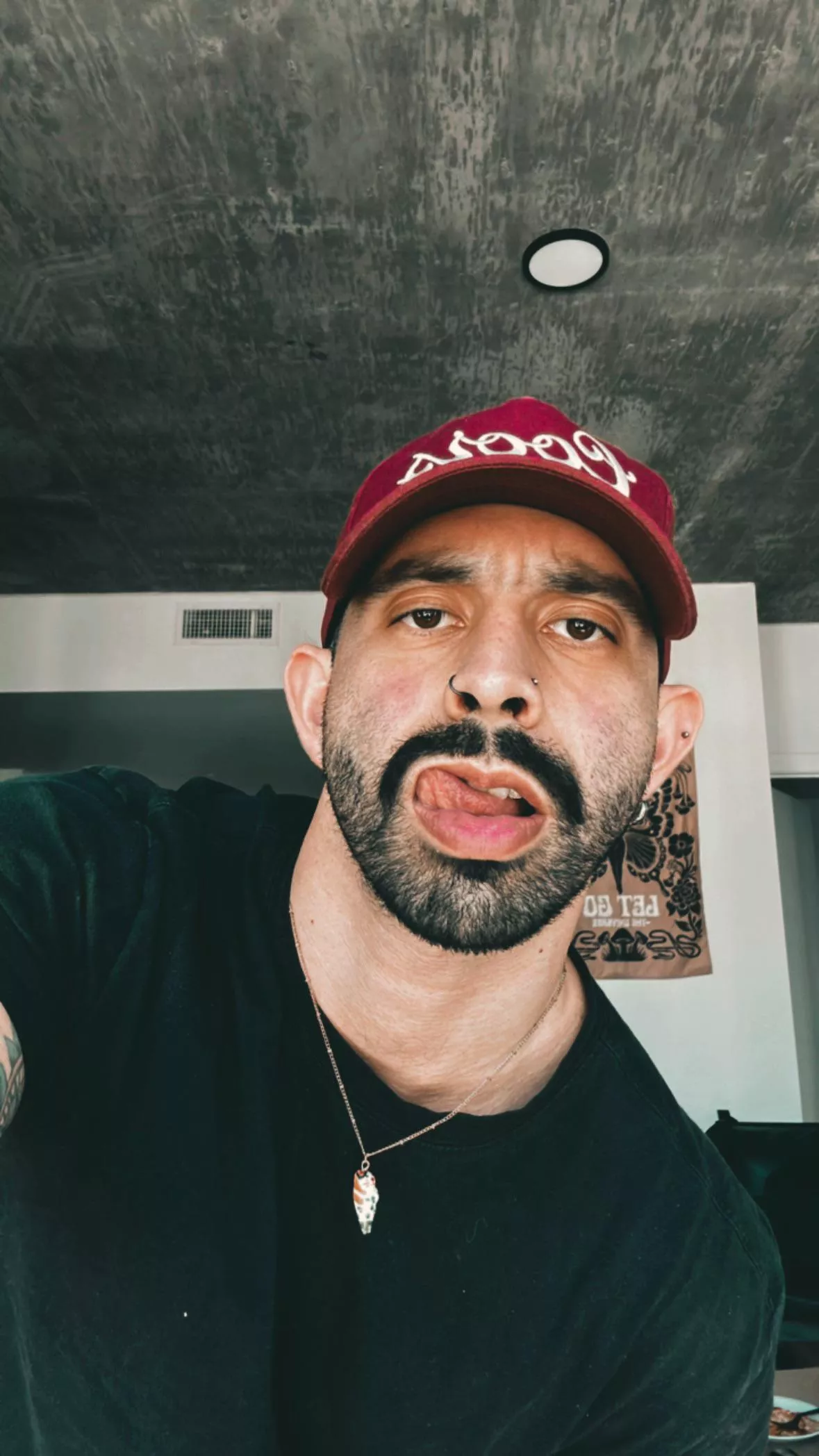 Finally got my other nostril pierced. I love the look 😭 posted by EfficientNose5550