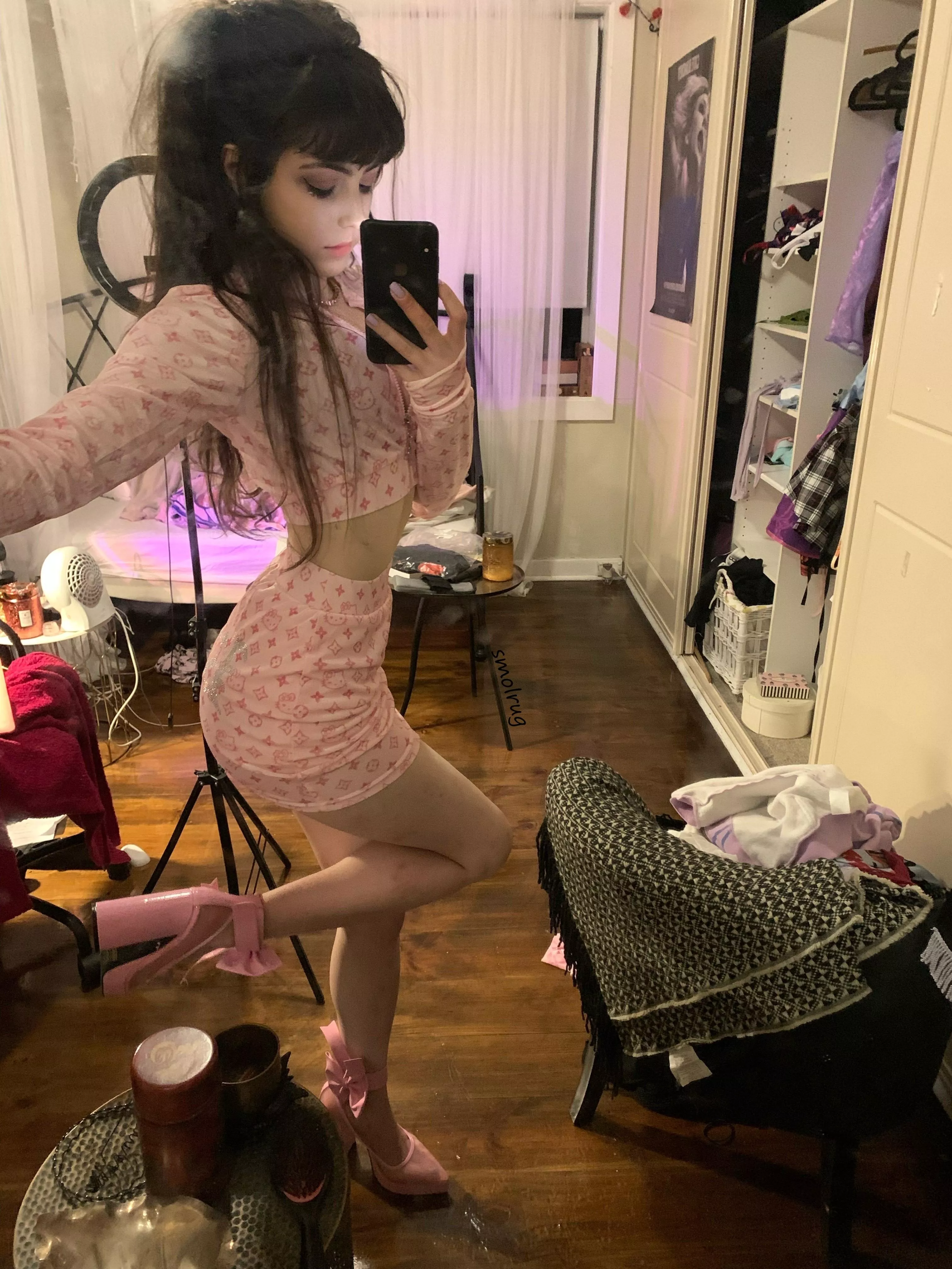 followw @smol_rug :) posted by smolrug