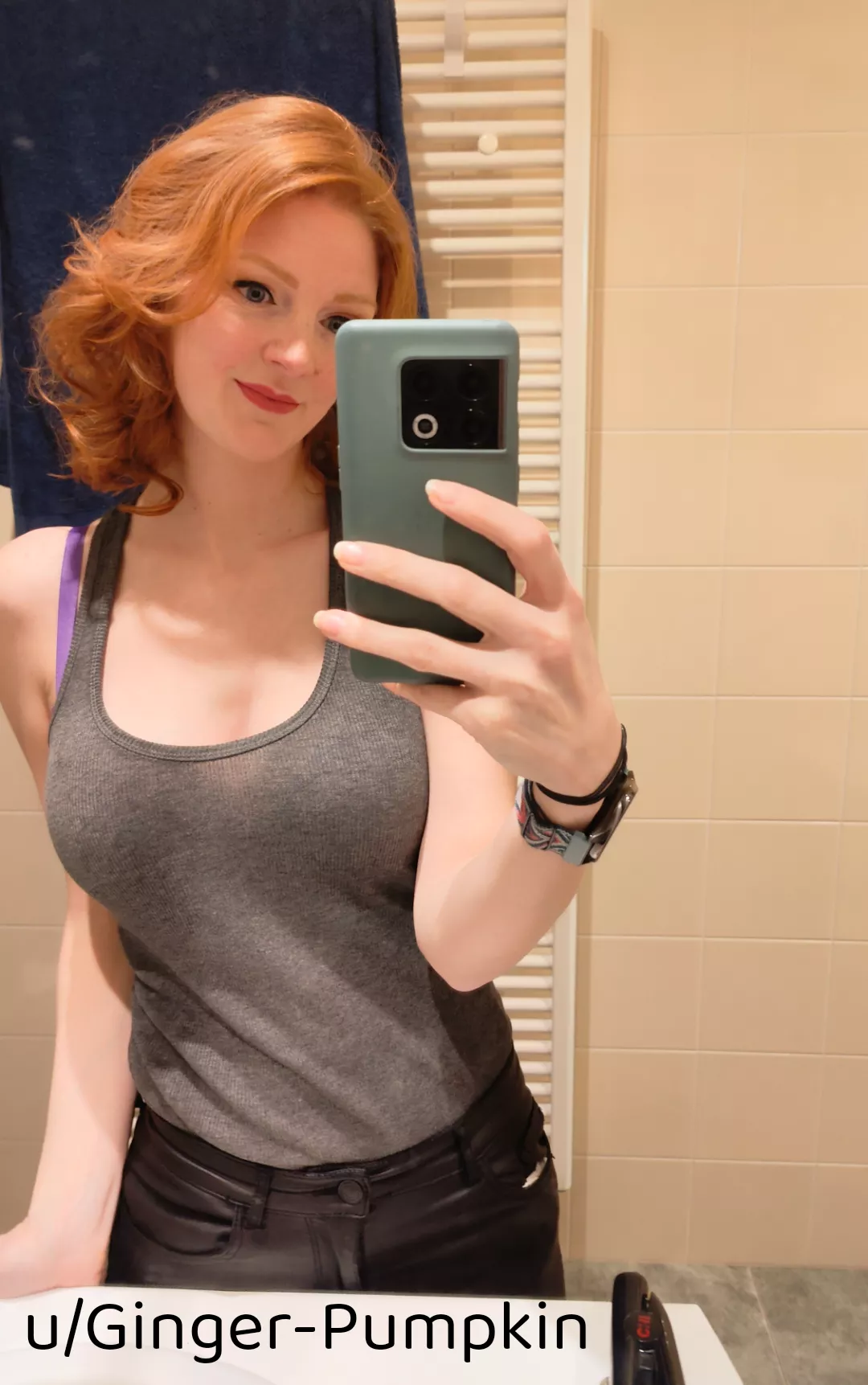 Getting ready for a pin-up shoot🩷💕 posted by Ginger-Pumpkin