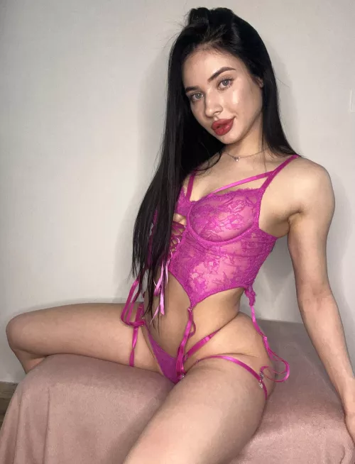 Girls don't have to be naked to be arousing by Slimedorion26