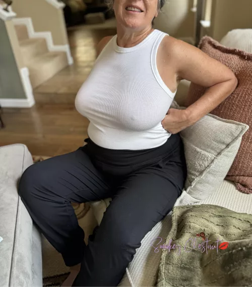 Happy day :) by SmokeyChestnut