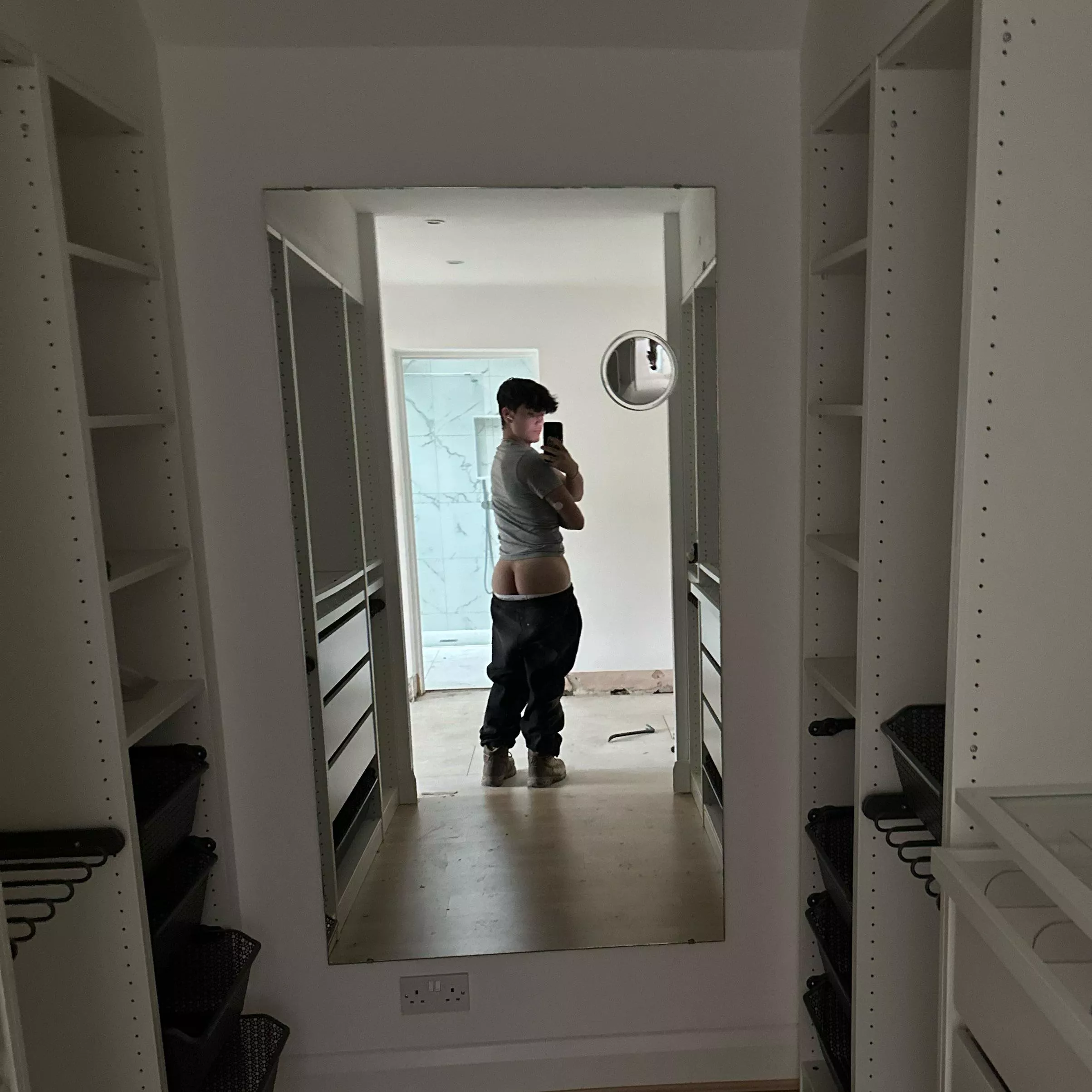 Hope I look juicy enough from that farm away posted by Packman-harry