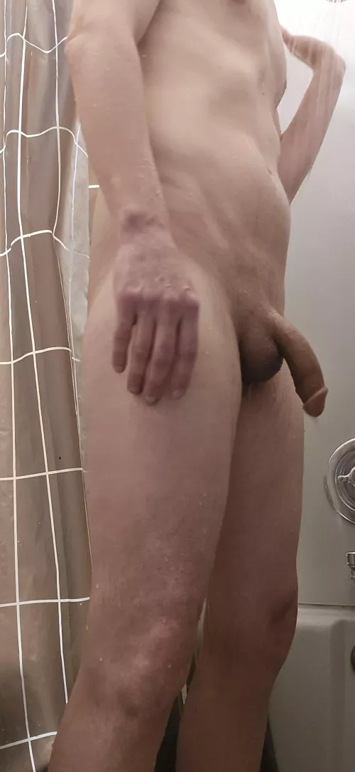 Hot or cold showers? Which do you prefer  by Alternative_End612