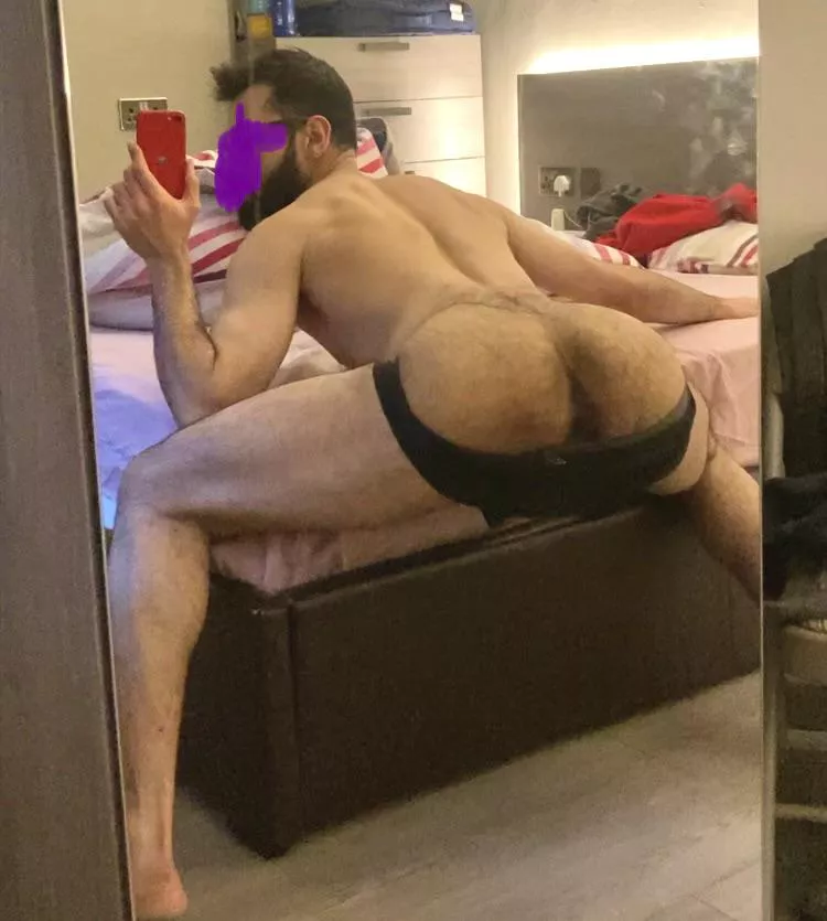 Hungry? 😋😈 posted by slaymedaddyyy