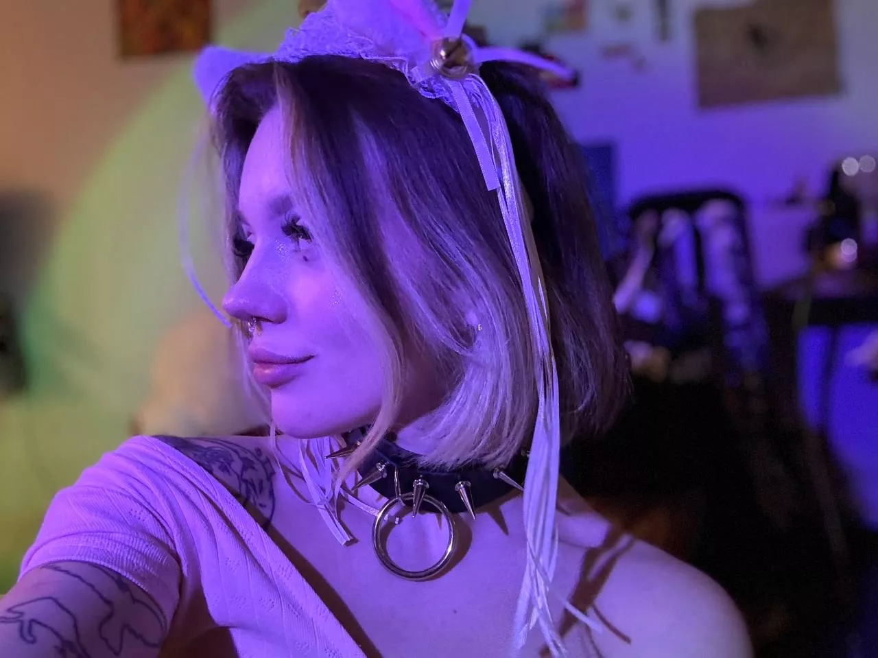 I don't promise to be a good girl, but you can give me a lesson on good manners posted by PrettyGirlHotness