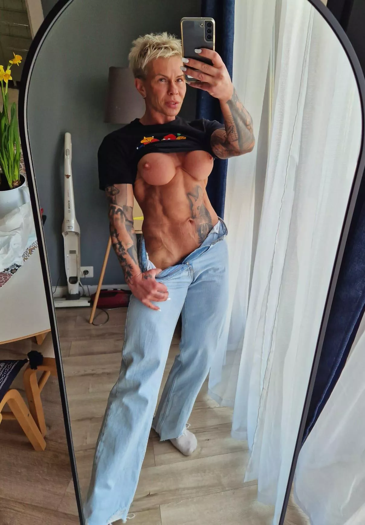 I love my shape! posted by musafit