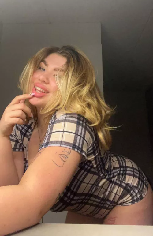 I'm letting you finish inside me! by NoBedroom2129