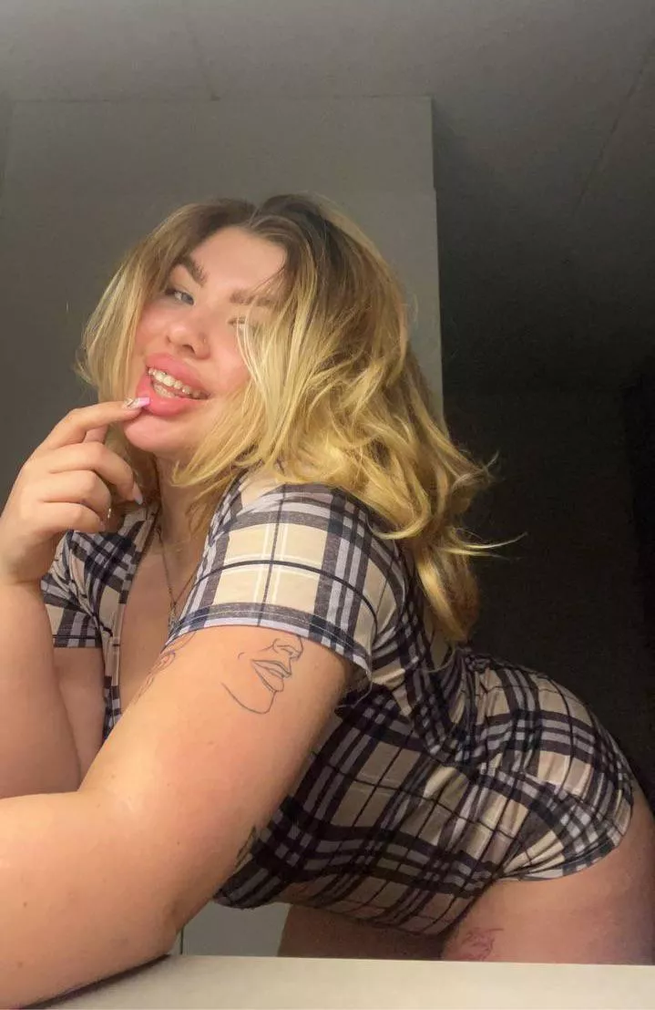 I'm letting you finish inside me! posted by NoBedroom2129