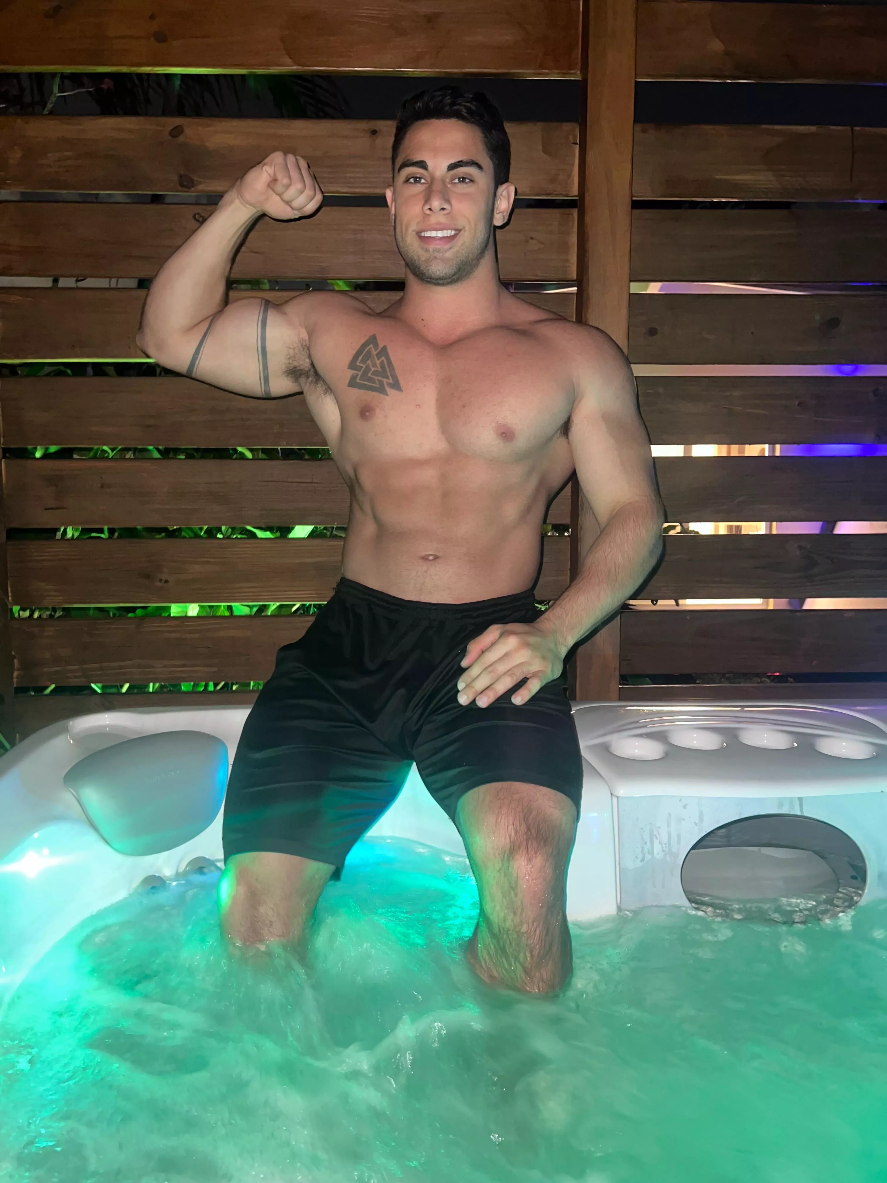 Late night Vibes posted by MSelier