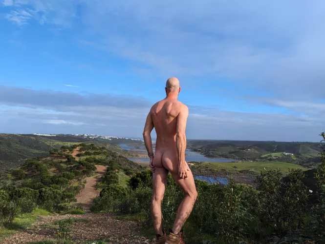 Loving my time in 🇵🇹 by kinkergarten