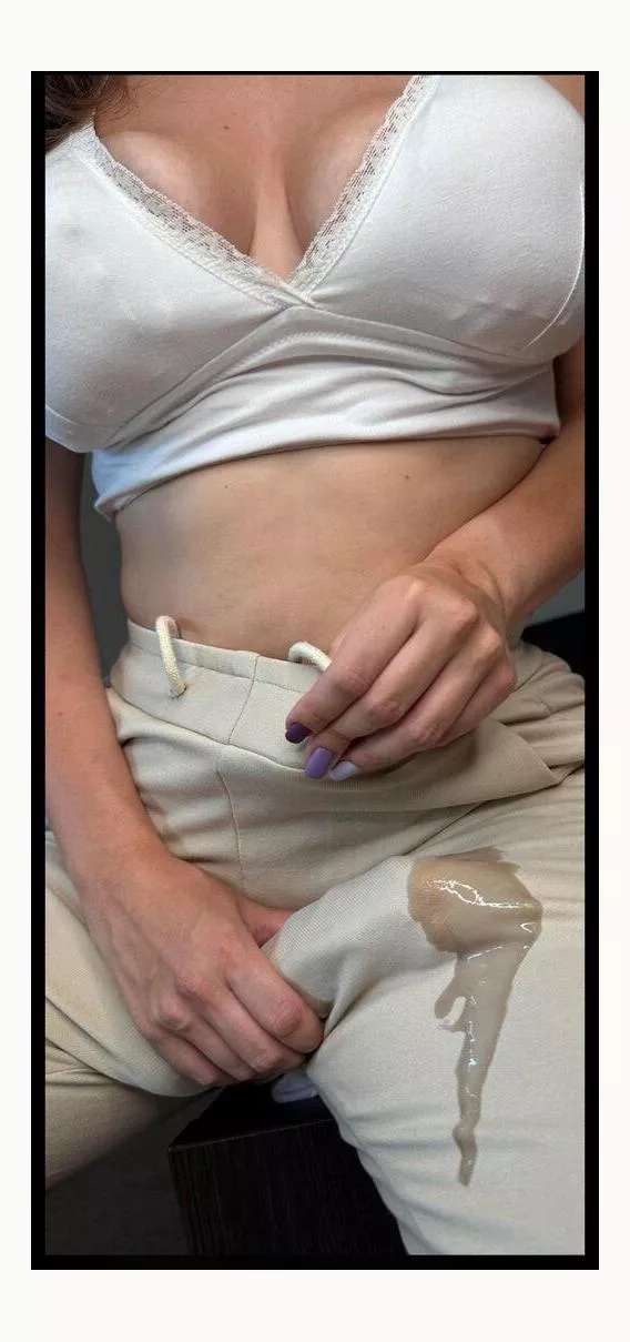 Mommy made a mess for you, now clean kt up so she can use you again. posted by Apprehensive-Pie5509