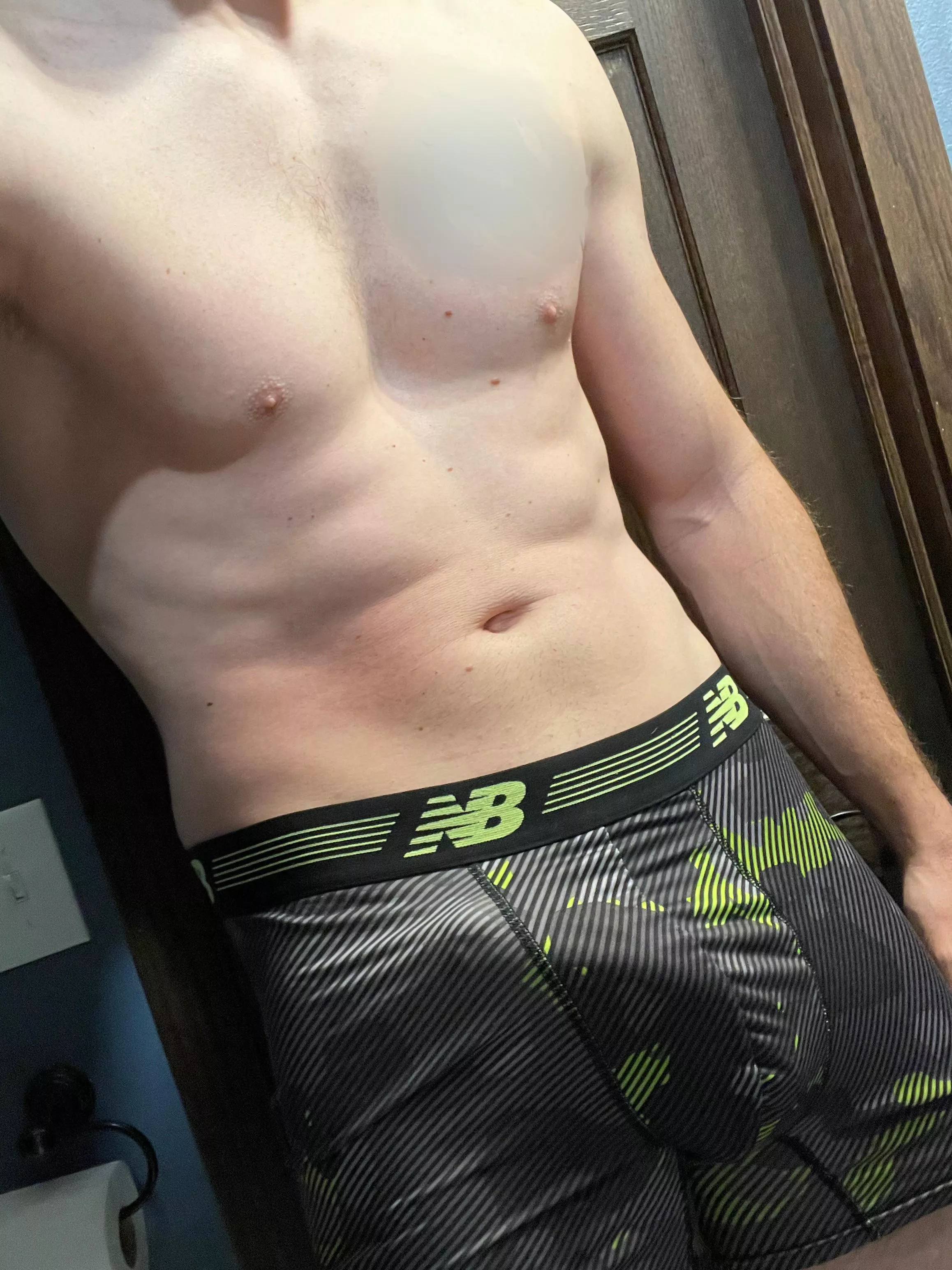 Morning wood is out of hand posted by oli_klosehoff