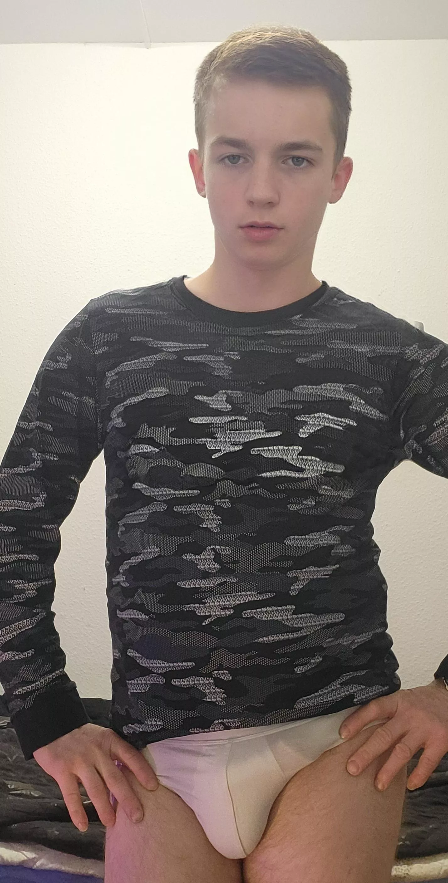 Nice bulge posted by Sensitive_Muffin321