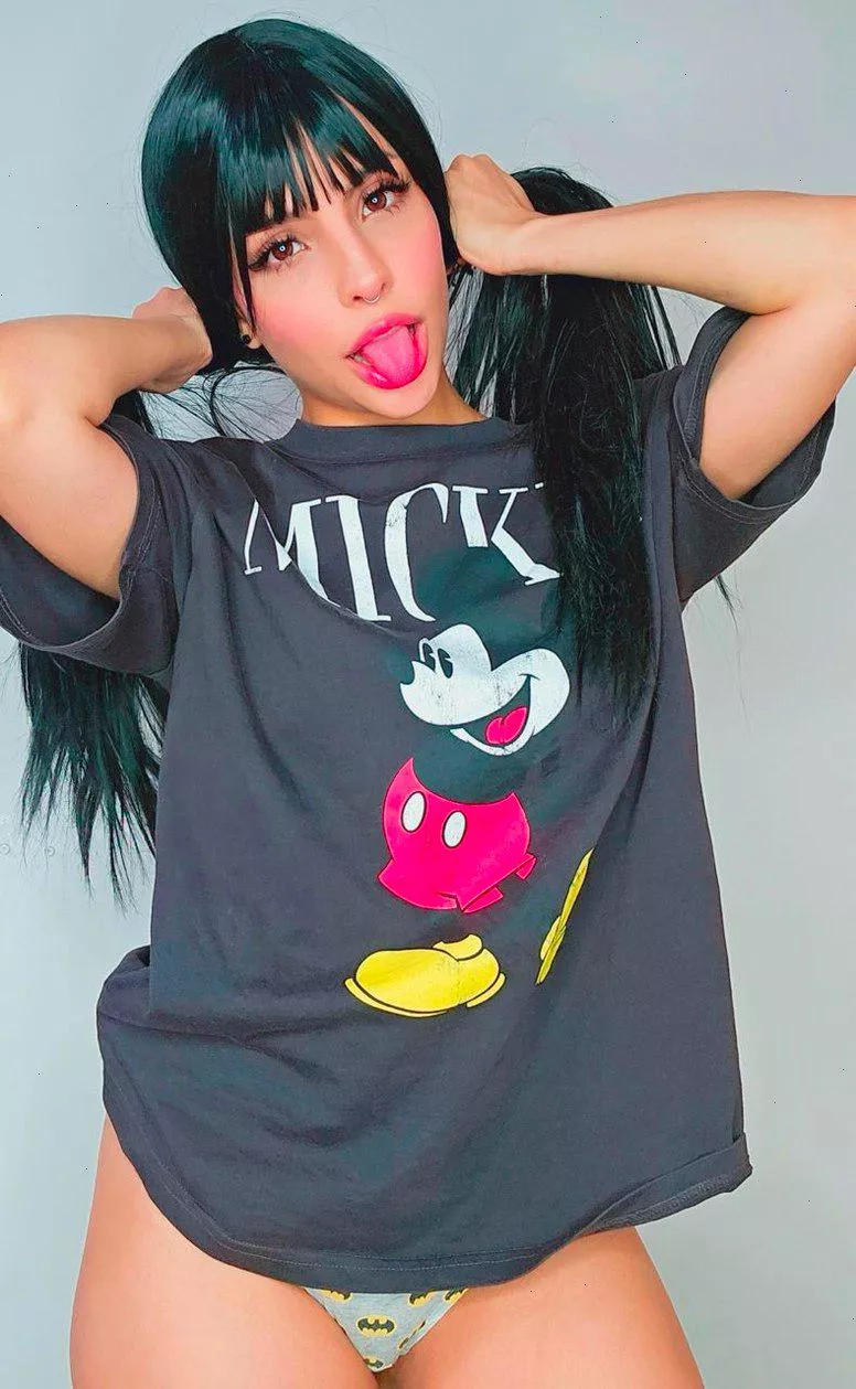 prefer one kiss at a time, but i'm open to negotiations posted by Ok_Reflection98