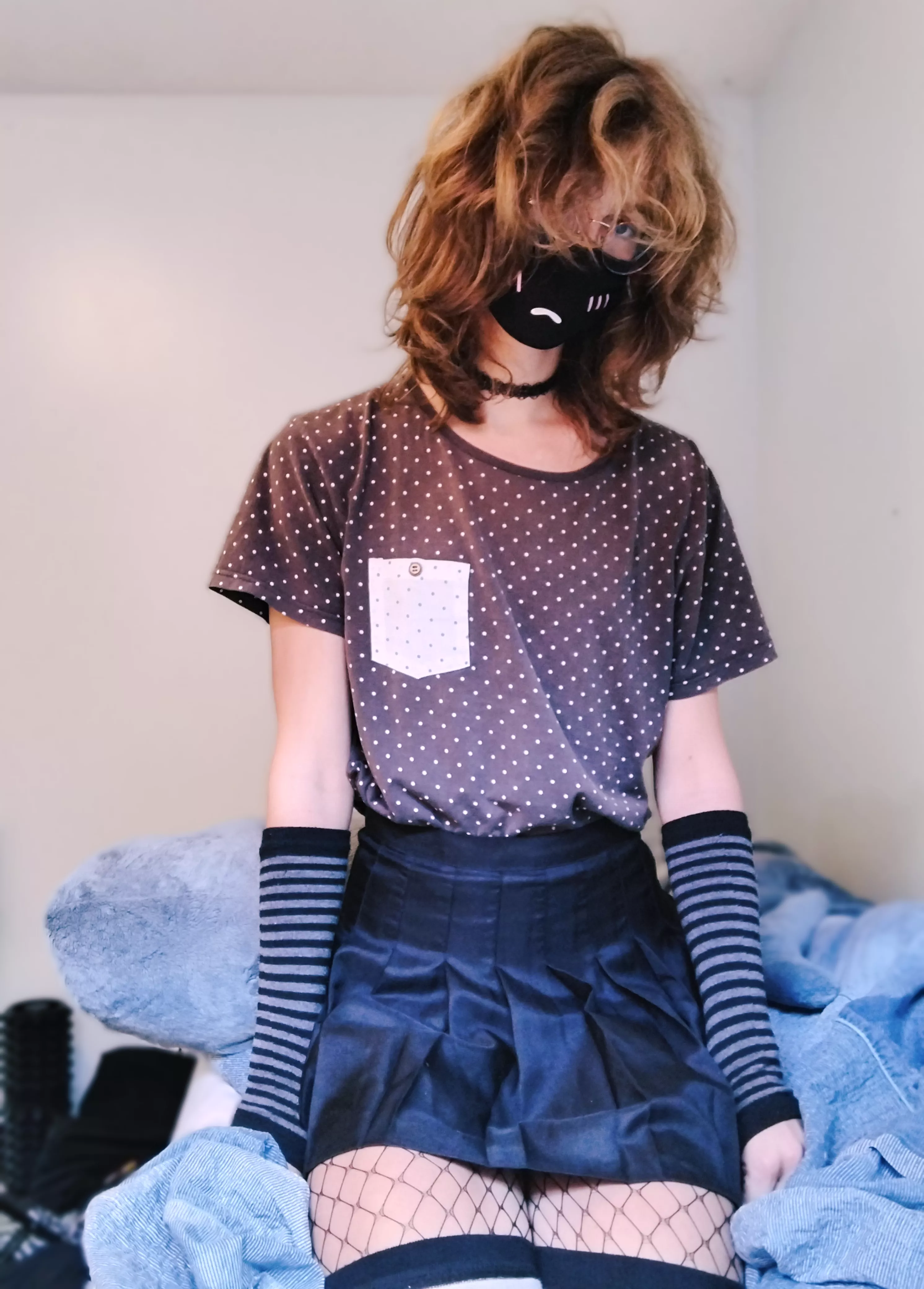 somebody told me to stop hiding behind the floof, does this count? posted by slenderfem