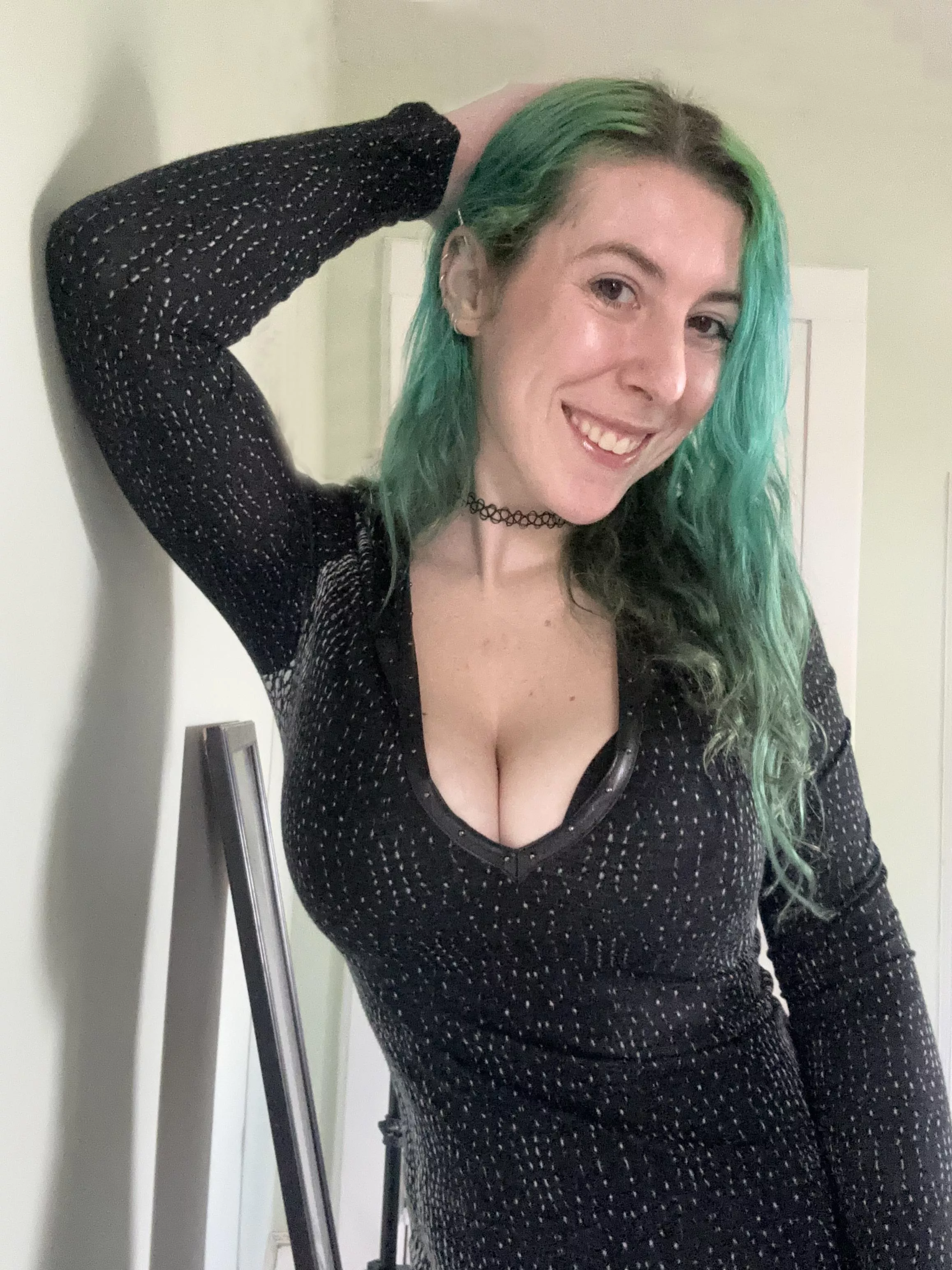 Sweet smiles posted by sirenskiss3