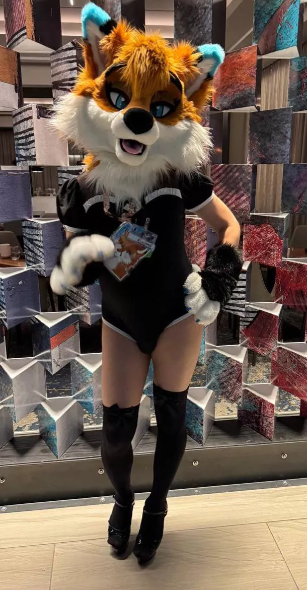 Wanna hang out with this vixen? posted by AutumnFox841