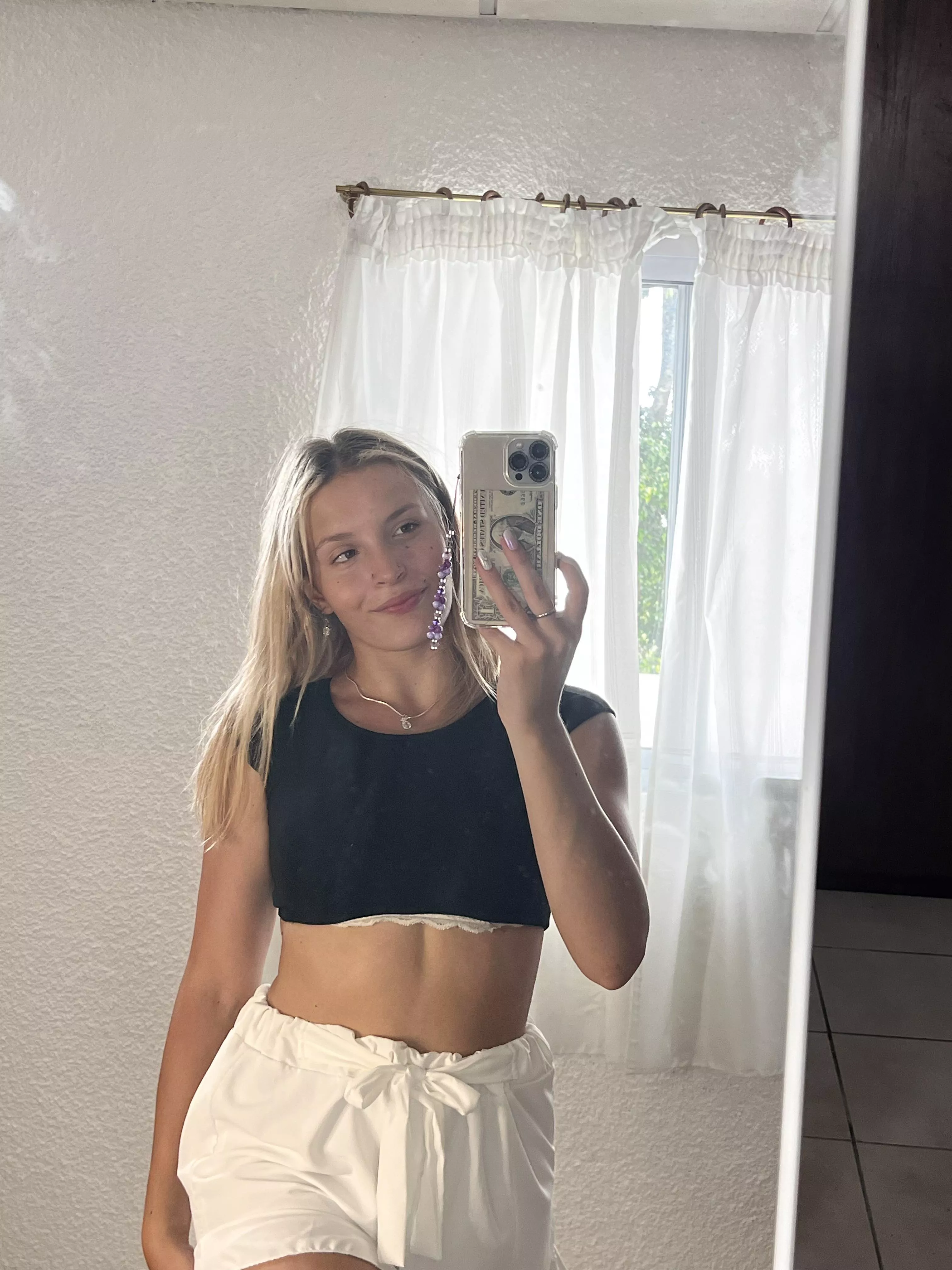 what do you think about the way this top looks on me? posted by Lite3000