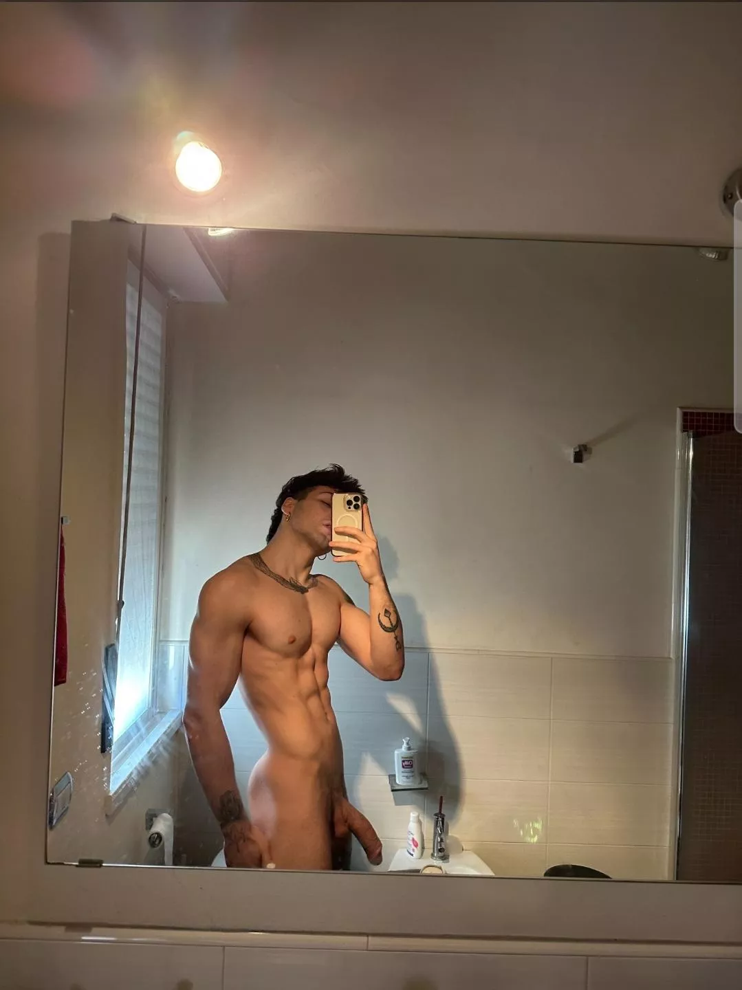 What's on your mind? 😉 posted by shab55573