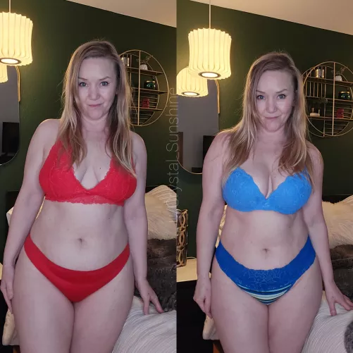 Which bra makes better cleavage? [F50] by Crystal_Sunshine_