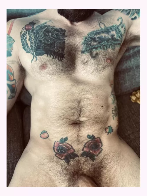 Who wants yo come sit on my lap😈🔥 by Ok_Childhood5279