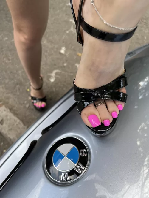 Who with me? by missheels07