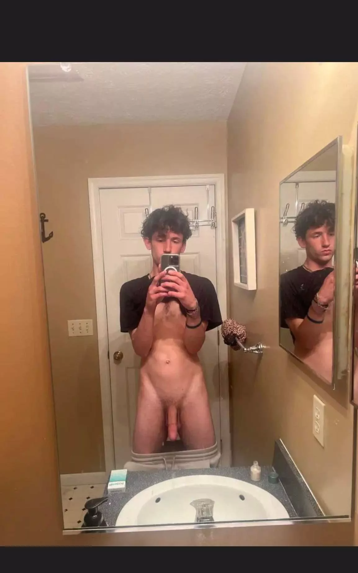 would you suck it ?? posted by Callmewutuwantt2