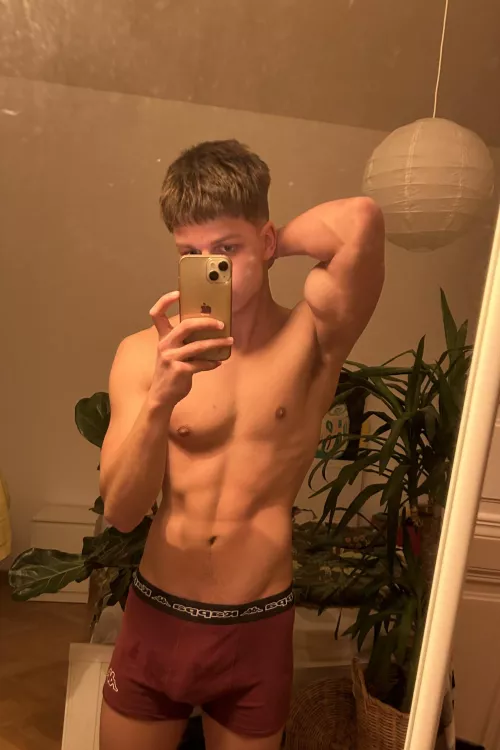 (19)Would you bury your face in it? by Select_Equipment4297