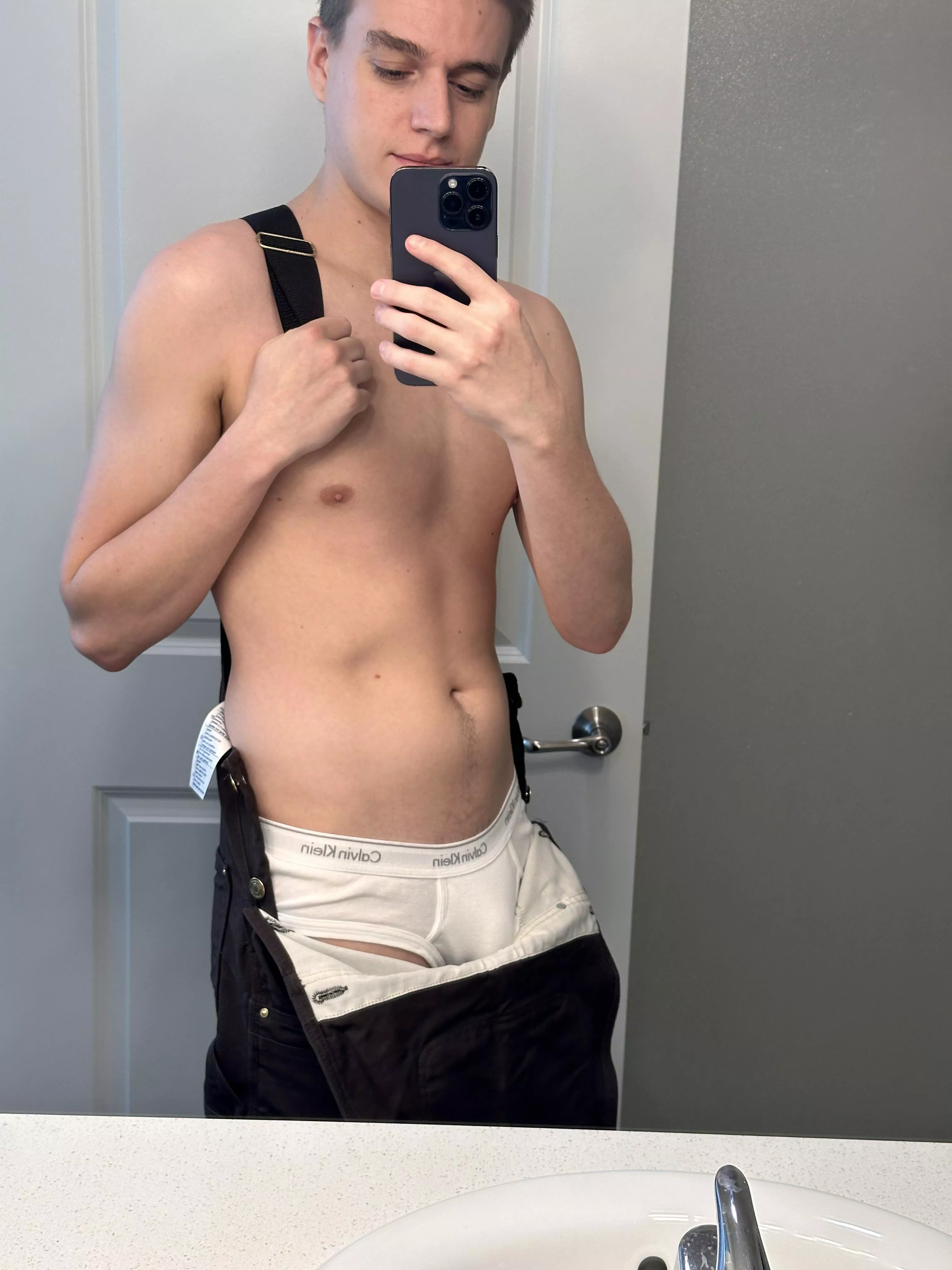 23 Twink posted by outdoorsycollegeboy2