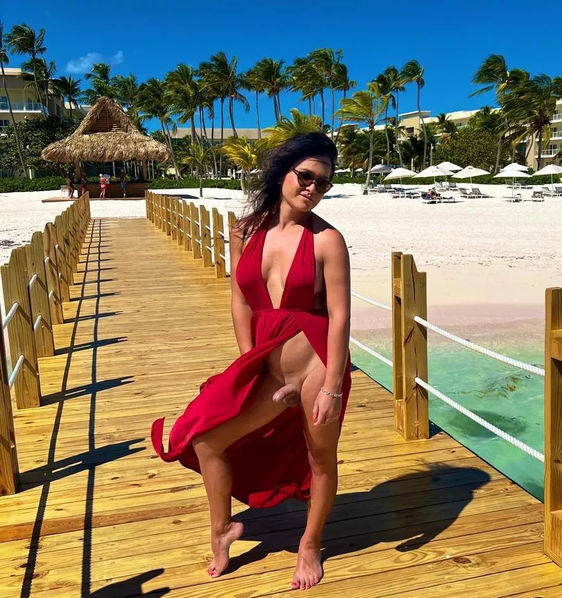 Beach beauty in dress posted by OkRecognitionVB