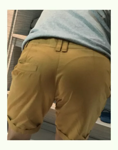 Can bois like me have pantylinfs like this? by Illustrious-Oven-136