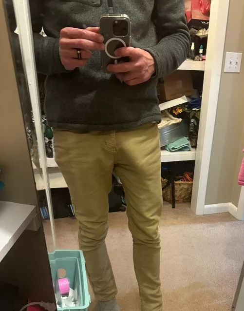 Do you love kakis? by WV_Couple_19xx