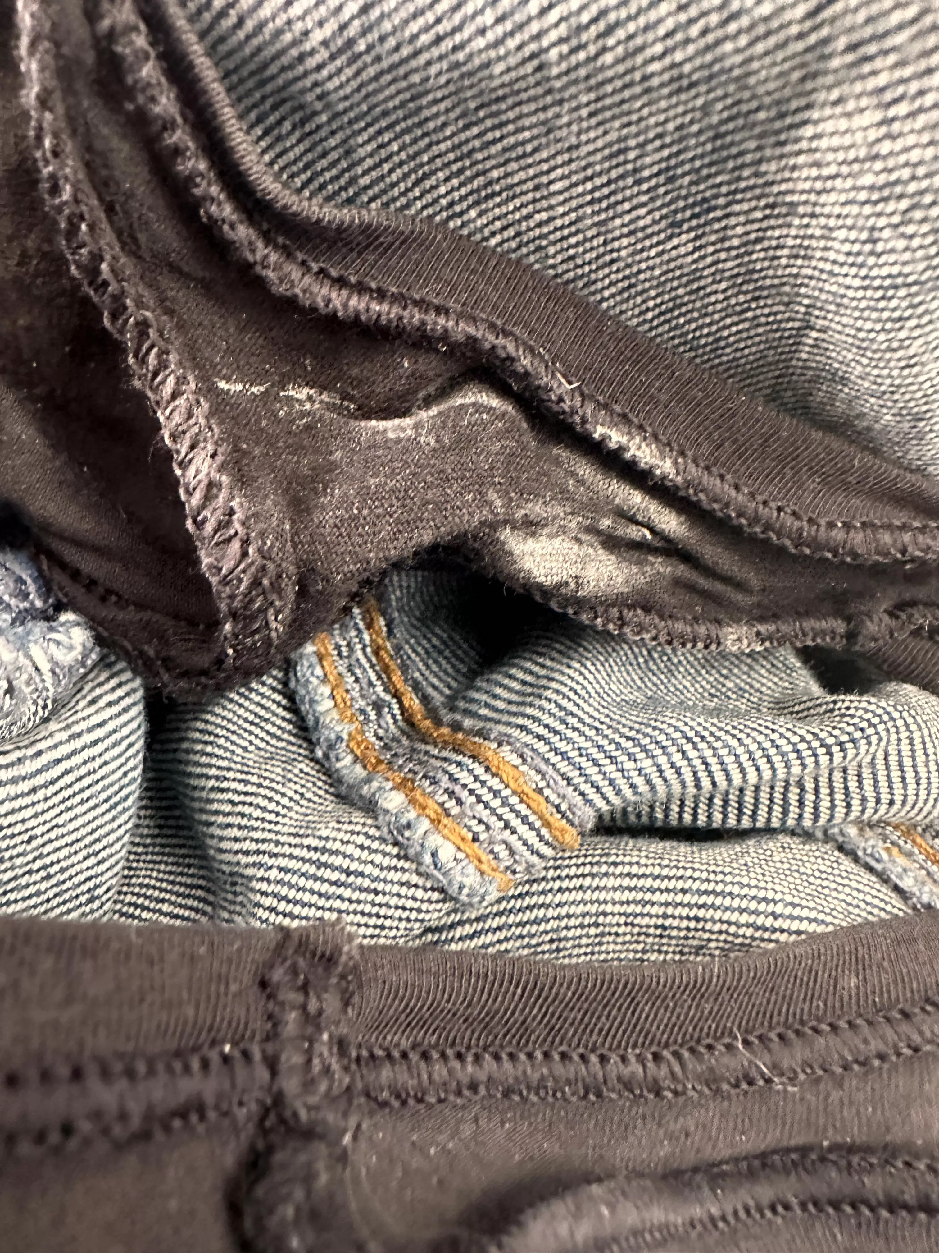 Go on and grab you a <sniff> posted by Hesitant-Housewife