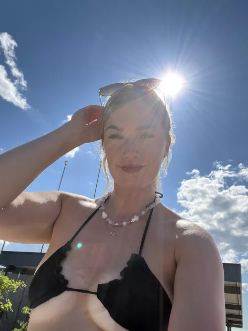 Hi me for nudes in your inbox by callmekhloe888