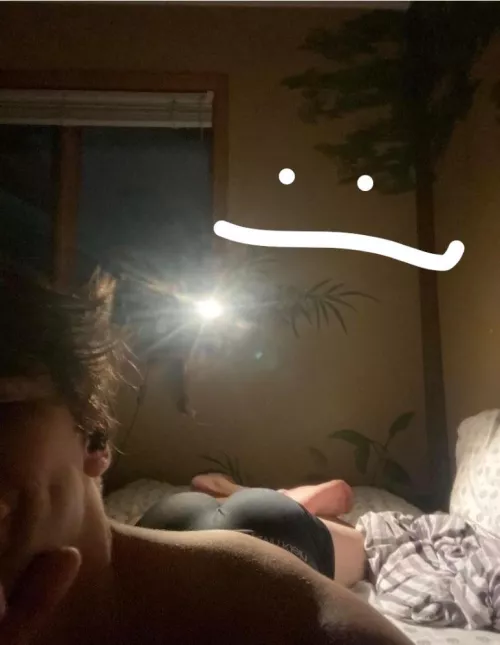 Hot boys hmu with a pic by specogecko123