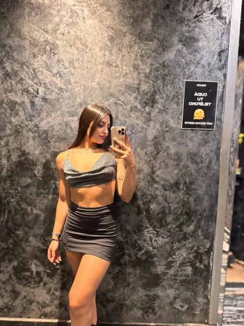 how do i look?? by WinCitySports