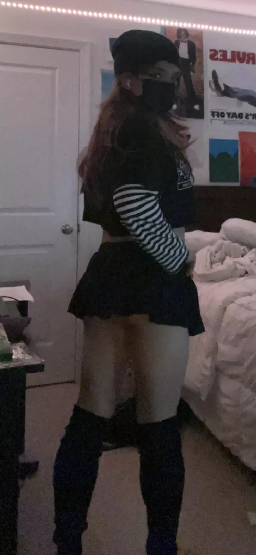 how’d you know i like indie music lol? by jhigash123