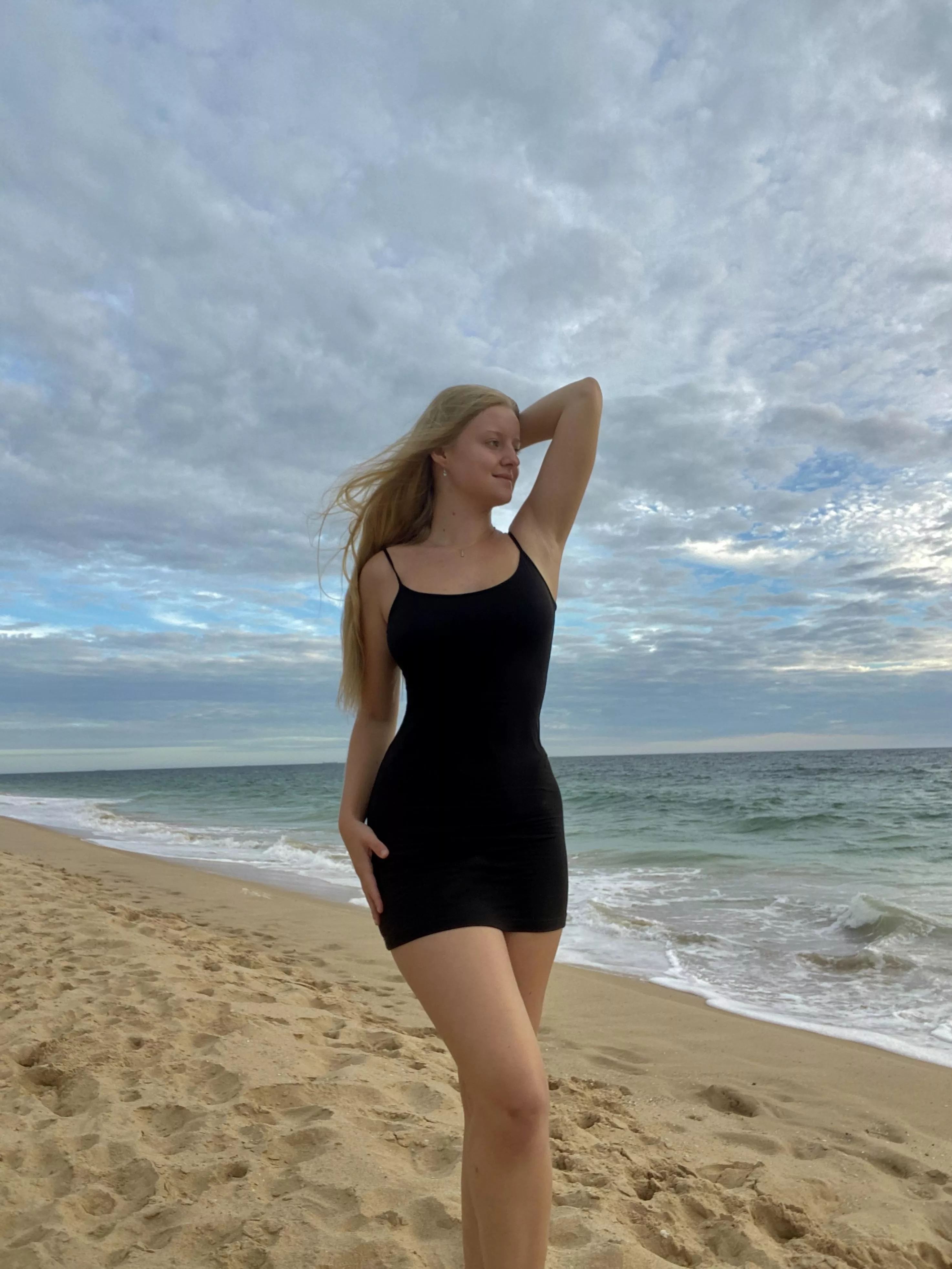 i hope you like my mini dress! posted by lucysteele1