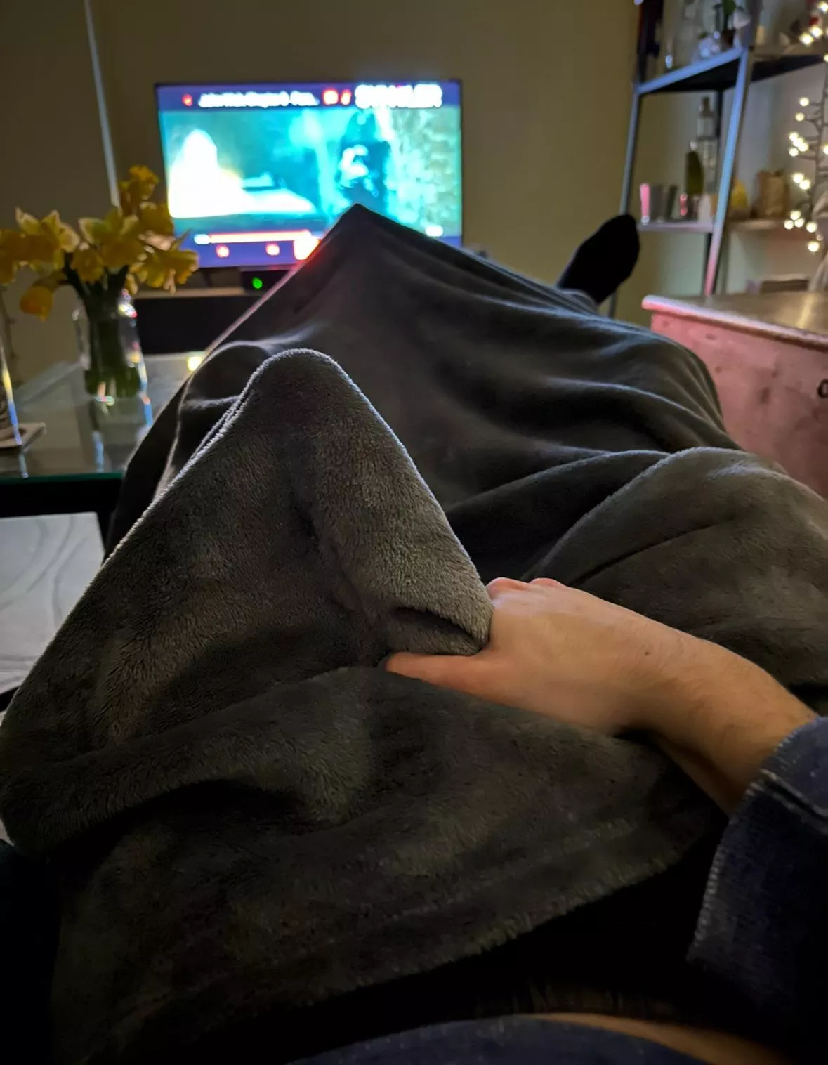 In my hotel room and feeling a little down. Here’s a throwback photo. Can anyone help cheer me up? posted by Jakster123x